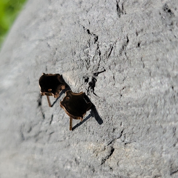 Pink Rose Gold Pig Stud Earrings, unisex - Picture 5 of 5